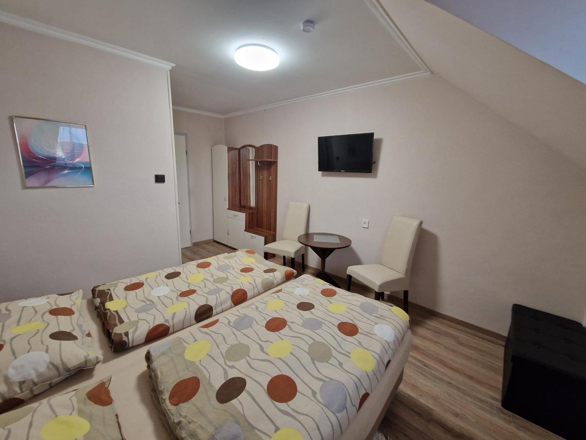 Hajnalka Vendeghaz Hotell Bük Exteriör bild