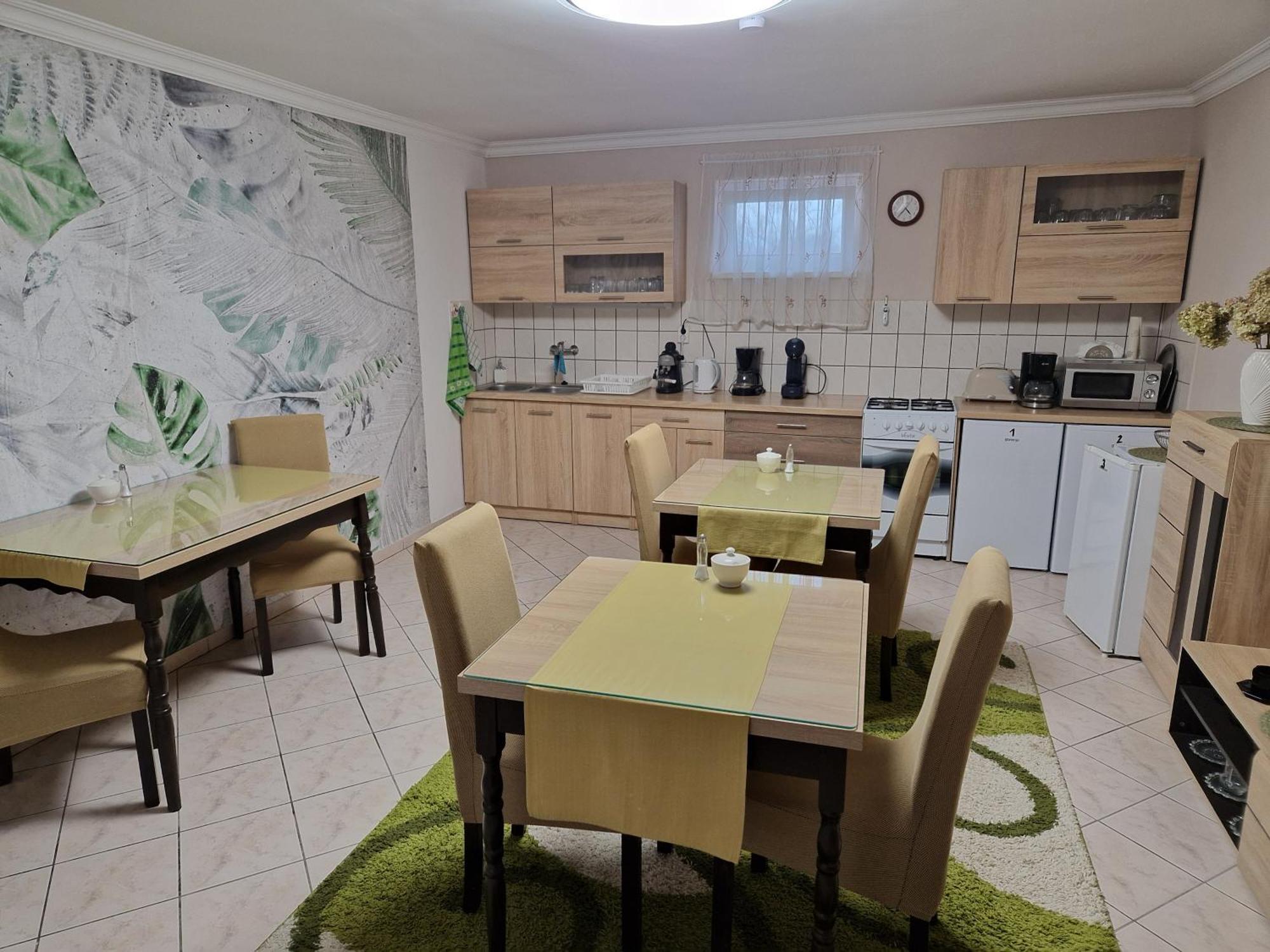 Hajnalka Vendeghaz Hotell Bük Exteriör bild